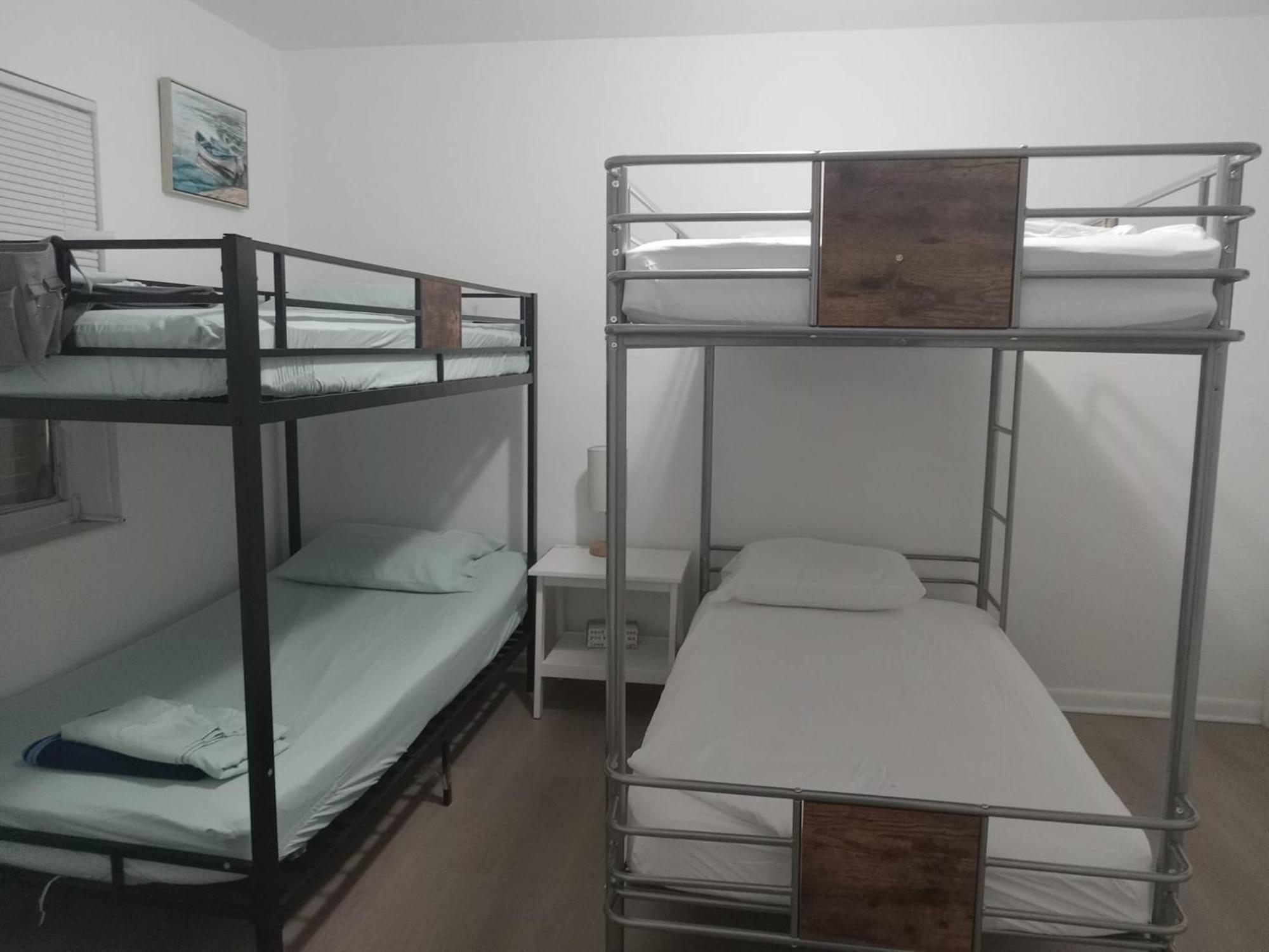 Hostel Beds & Sheets Fll Airport Dania Beach Exterior photo